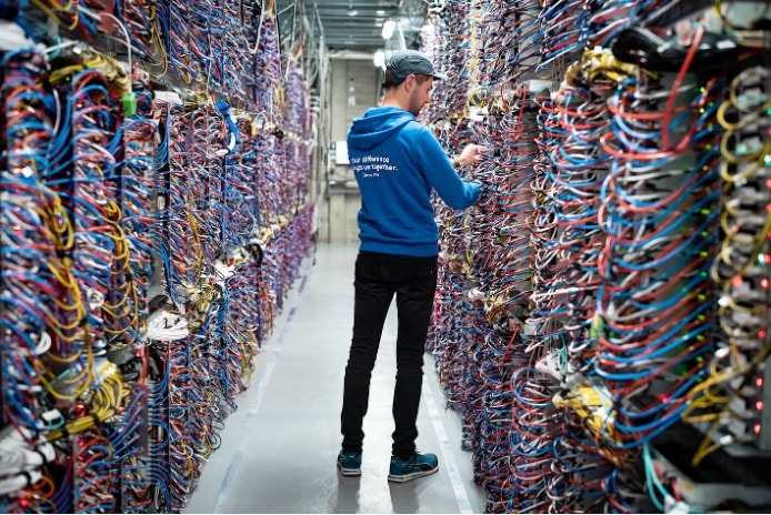 OVHcloud booste son offre de Cloud Public avec des serveurs Bare Metal à la demande grâce aux CPUs AMD EPYC™ 7371 pour les charges de travail de pointe